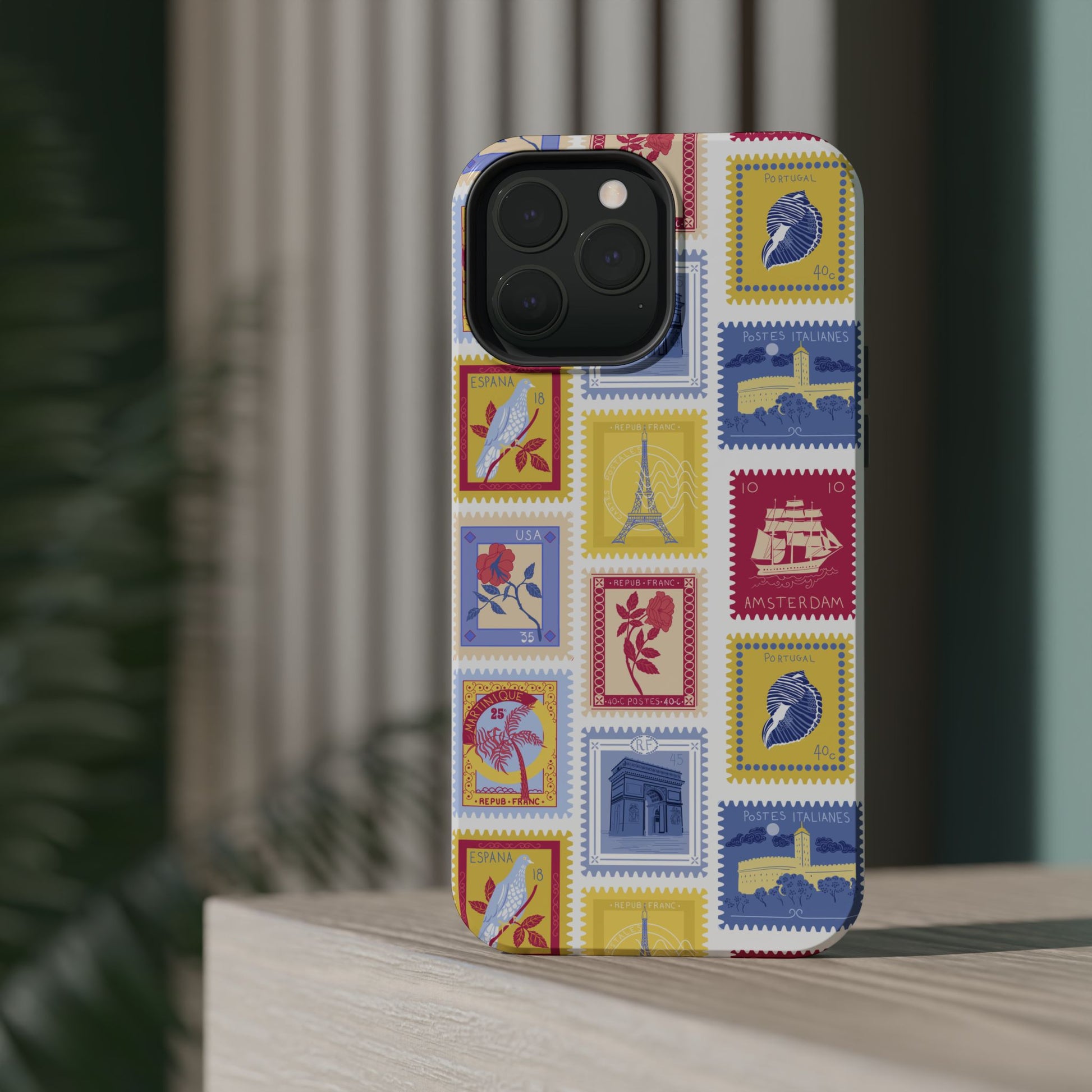 “Voyage” Stamp Vintage Design for Women- Magsafe Case